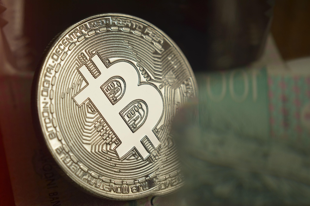 投资比特币和以太币哪个比较赚钱？Glassnode数据：BTC连续2年胜出