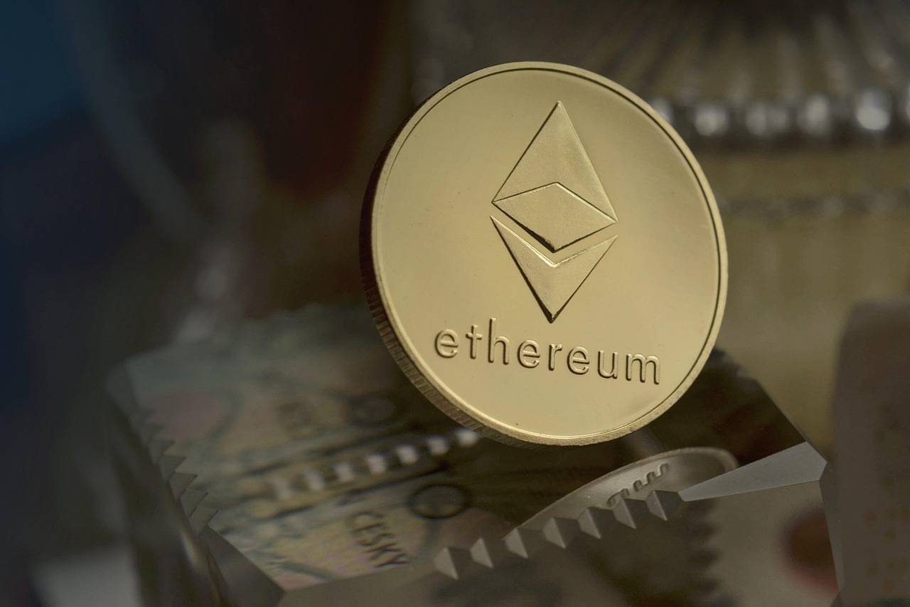 FxPro分析师Alex Kuptsikevich：数据显示XRP、SOL、ADA展现出技术面强势讯号